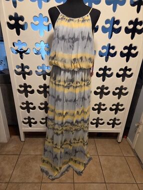 Betsey Johnson Yellow and Gray Tie-Dye Maxi Dress
